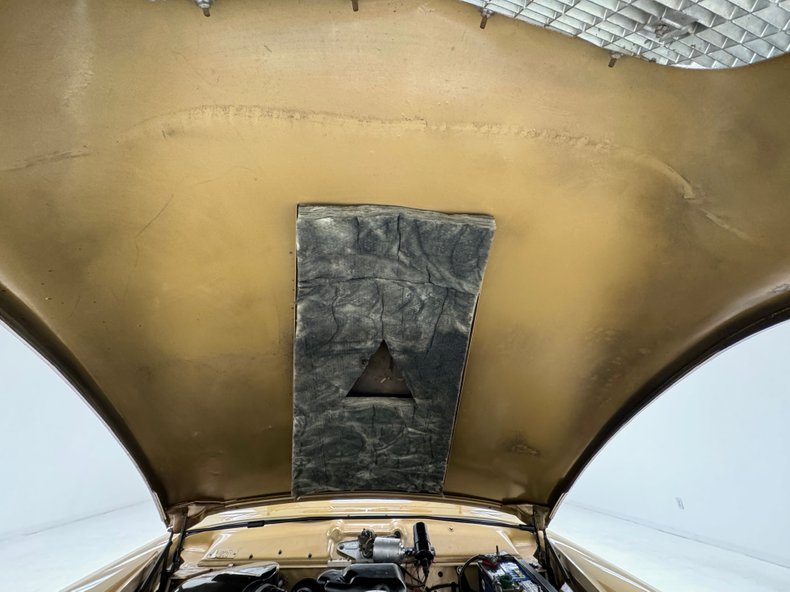 Studebaker-Golden-hawk-1957-Tiara-Gold-Gold-36