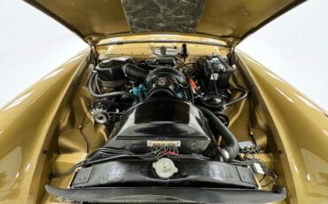 Studebaker-Golden-hawk-1957-Tiara-Gold-Gold-38