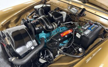 Studebaker-Golden-hawk-1957-Tiara-Gold-Gold-40