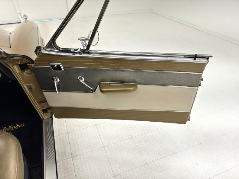 Studebaker-Golden-hawk-1957-Tiara-Gold-Gold-46