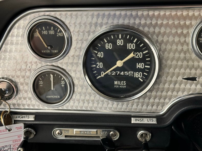 Studebaker-Golden-hawk-1957-Tiara-Gold-Gold-6