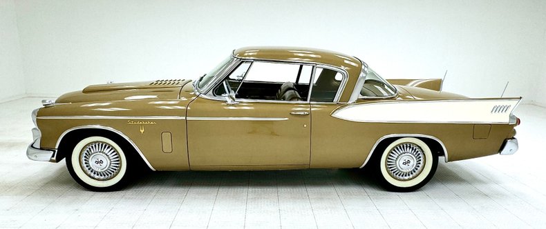 Studebaker-Golden-hawk-1957-Tiara-Gold-Gold