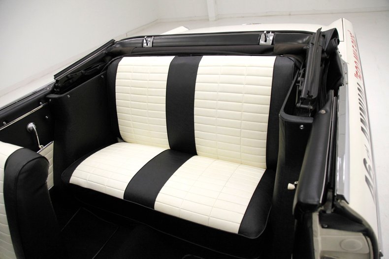 Studebaker-Other-1962-White-Black-ampamp-White-34