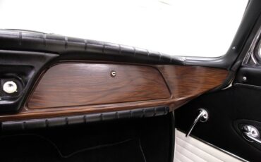 Studebaker-Other-1962-White-Black-ampamp-White-43