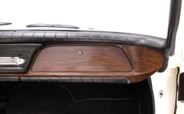 Studebaker-Other-1962-White-Black-ampamp-White-47