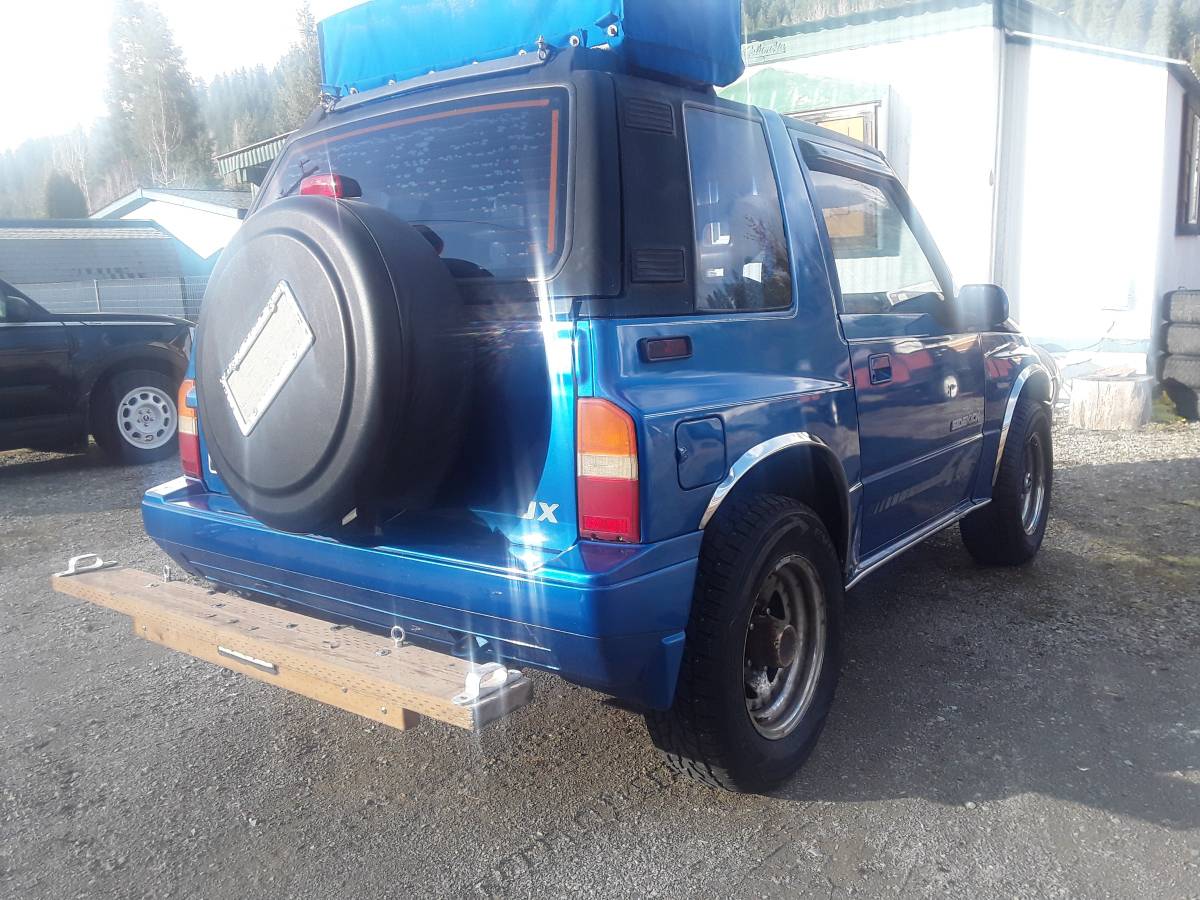 Suzuki-sidekick-jx-1994-blue
