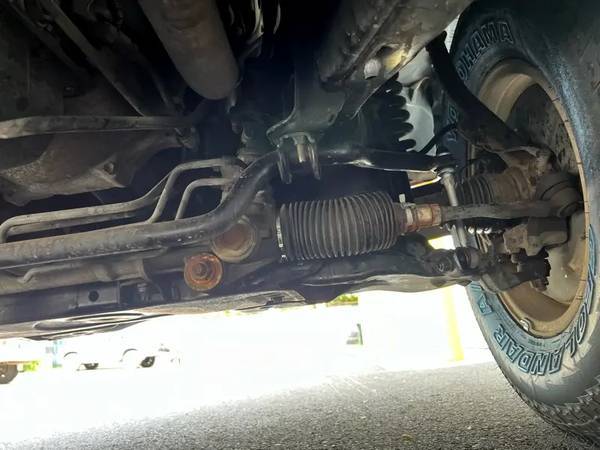 Toyota-4runner-hilux-surf-1996-33