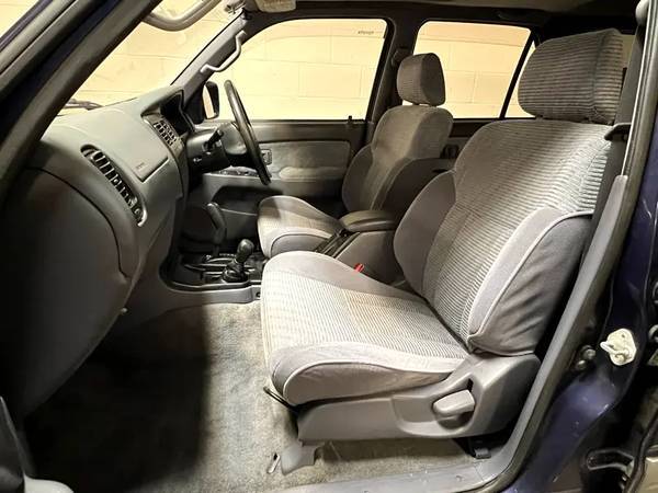 Toyota-4runner-hilux-surf-1996-57