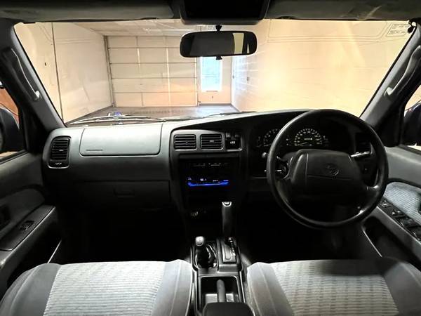 Toyota-4runner-hilux-surf-1996-76