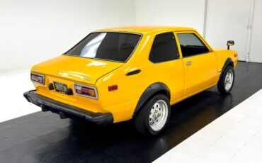 Toyota-Corolla-1978-Chrome-Yellow-Black-1