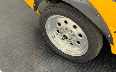 Toyota-Corolla-1978-Chrome-Yellow-Black-17