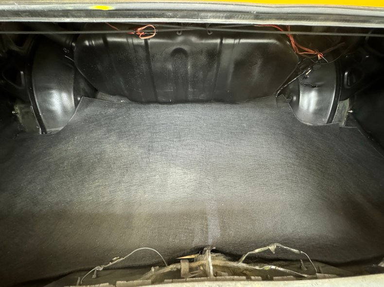 Toyota-Corolla-1978-Chrome-Yellow-Black-32