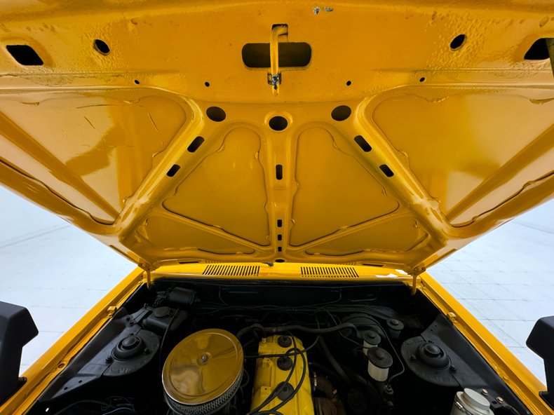 Toyota-Corolla-1978-Chrome-Yellow-Black-6