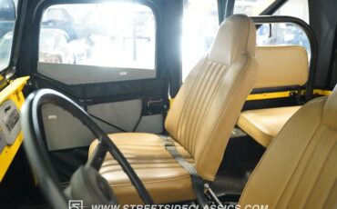 Toyota-Fj-cruiser-1970-Yellow-Tan-14