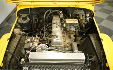 Toyota-Fj-cruiser-1970-Yellow-Tan-20