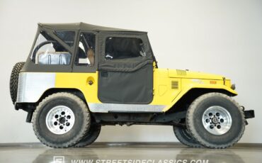Toyota-Fj-cruiser-1970-Yellow-Tan-27
