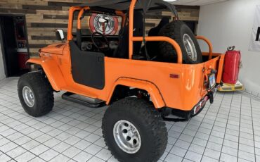 Toyota-Fj40-1973-Orange-Crush-Black-1
