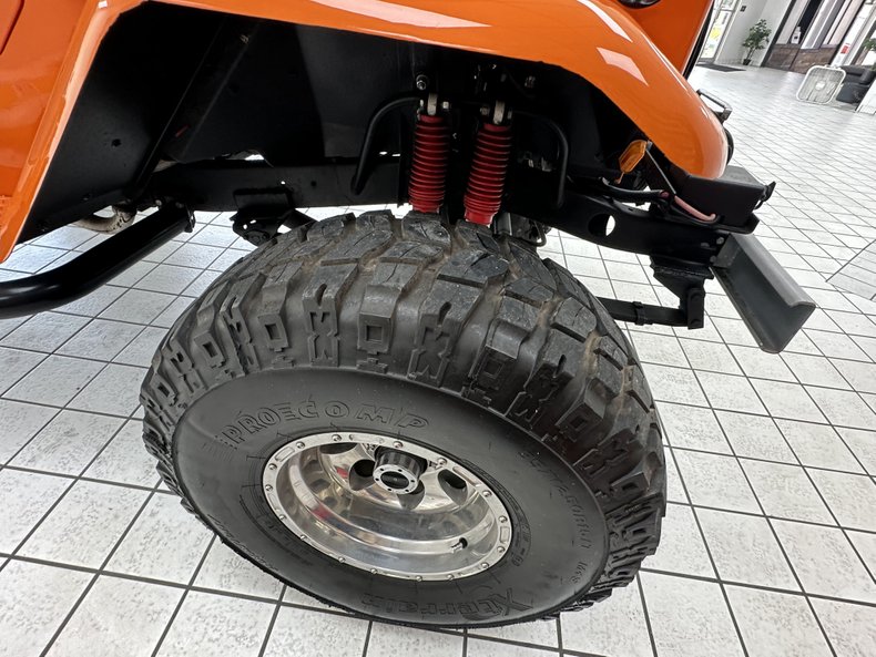 Toyota-Fj40-1973-Orange-Crush-Black-16