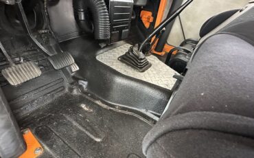 Toyota-Fj40-1973-Orange-Crush-Black-22