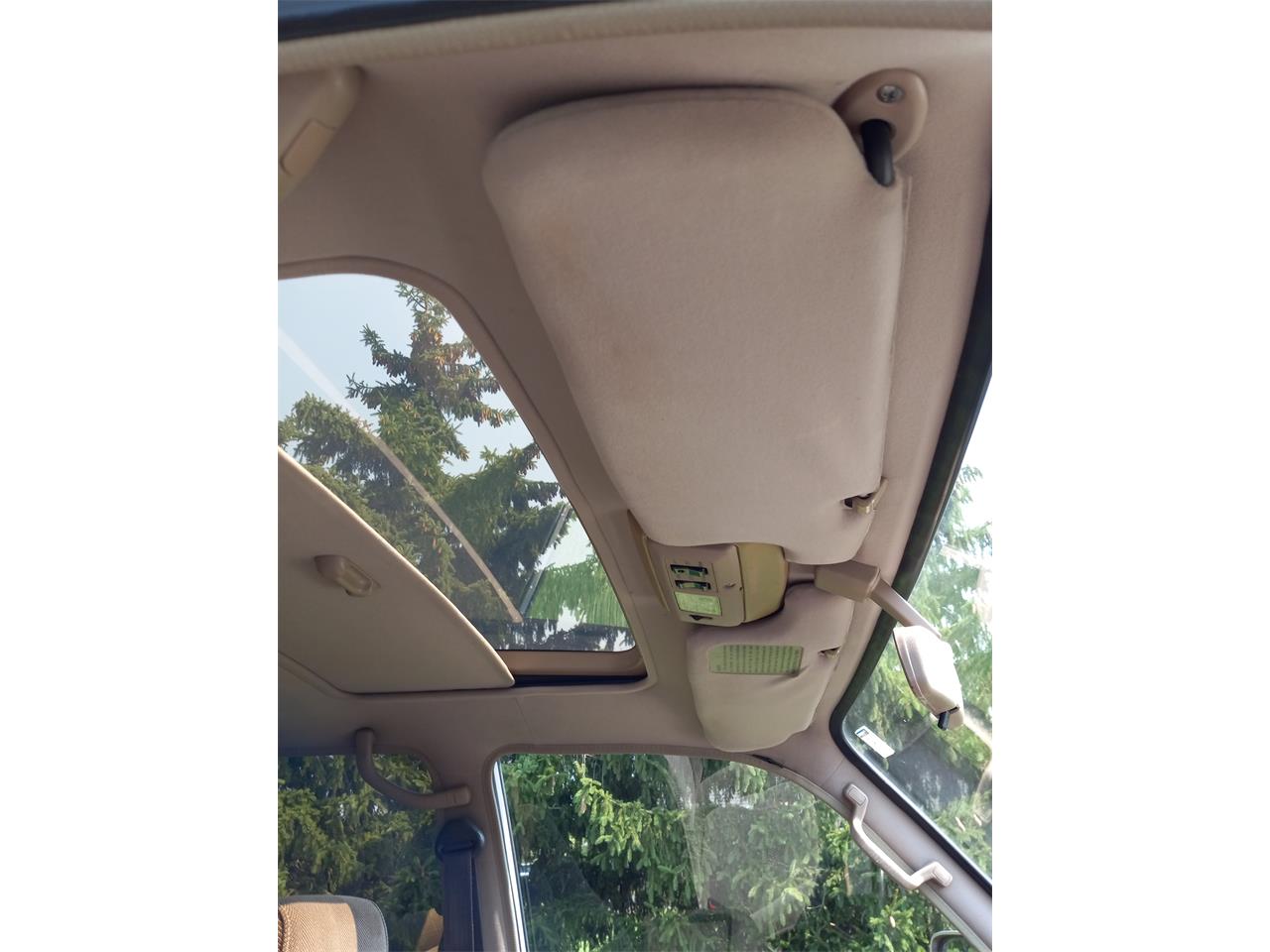 Toyota-Land-cruiser-1994-Light-beige-metallic-Beige-11