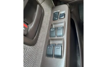 Toyota-Land-cruiser-1994-Light-beige-metallic-Beige-14