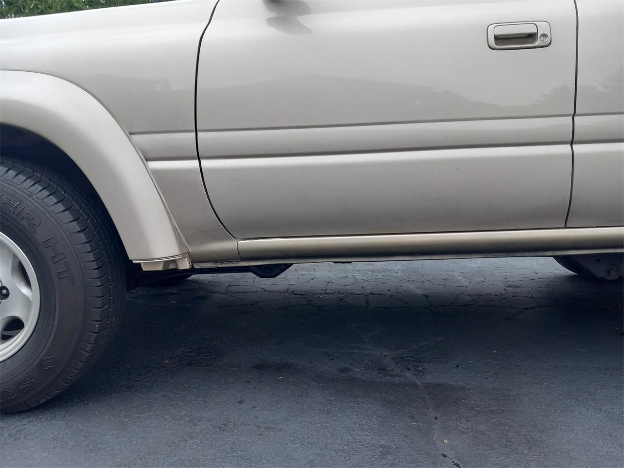 Toyota-Land-cruiser-1994-Light-beige-metallic-Beige-18