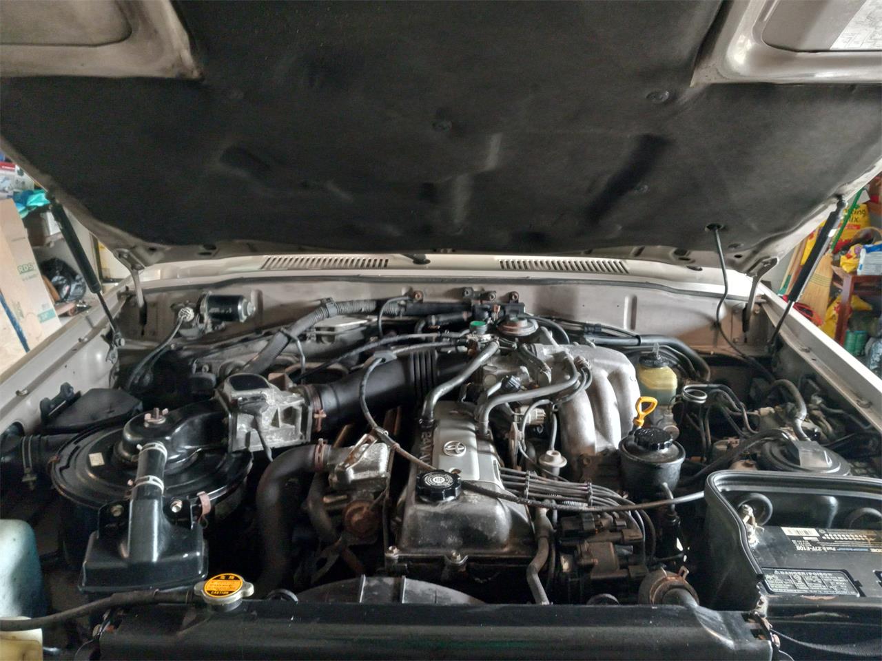 Toyota-Land-cruiser-1994-Light-beige-metallic-Beige-21