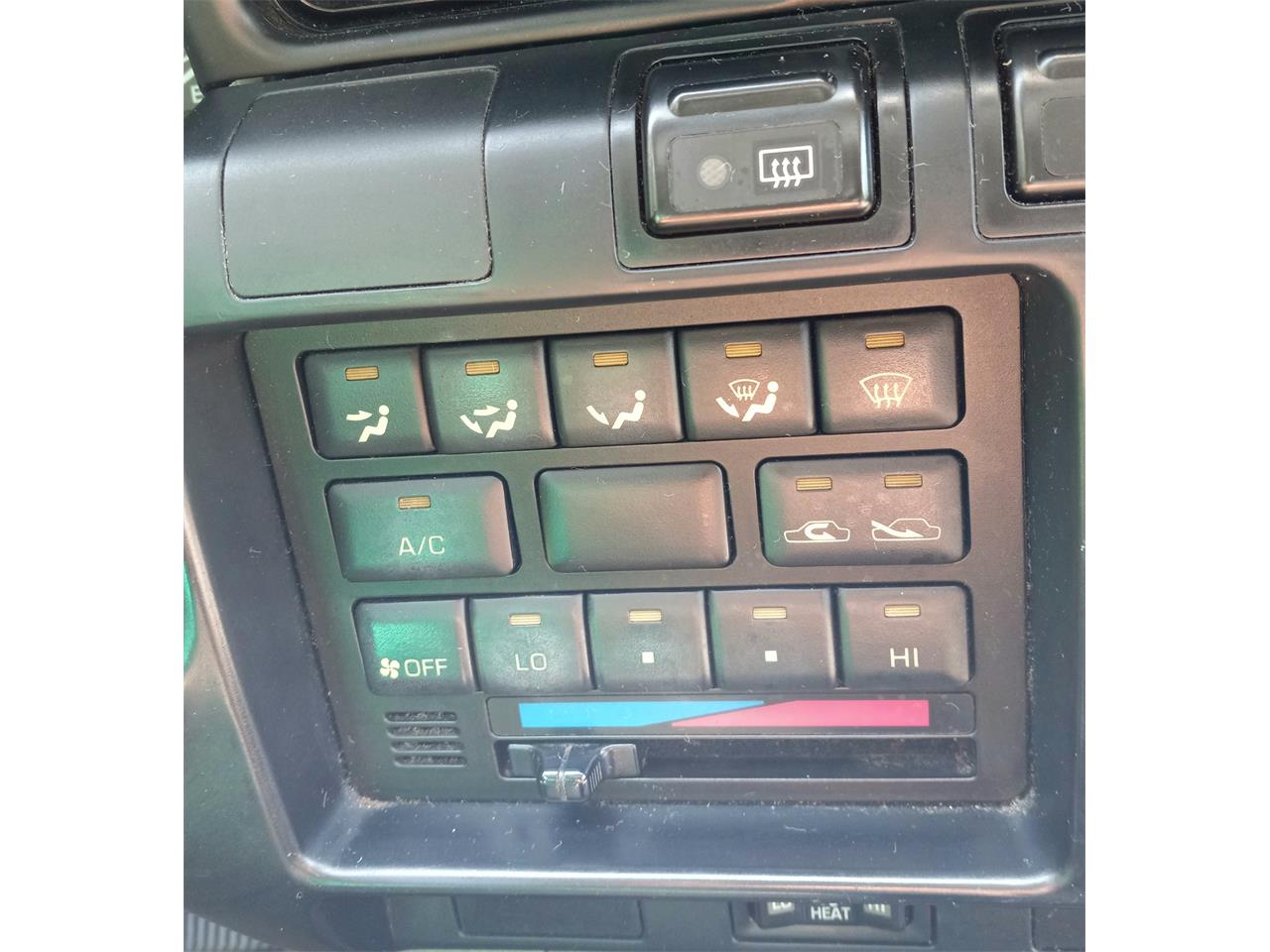 Toyota-Land-cruiser-1994-Light-beige-metallic-Beige-7