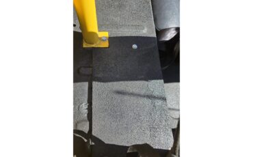 Toyota-Land-cruiser-fj40-1967-Yellow-Black-12