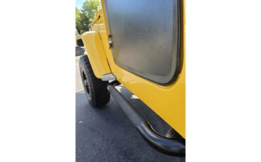 Toyota-Land-cruiser-fj40-1967-Yellow-Black-28