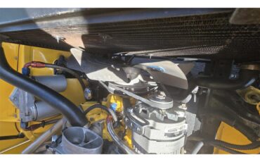 Toyota-Land-cruiser-fj40-1967-Yellow-Black-49