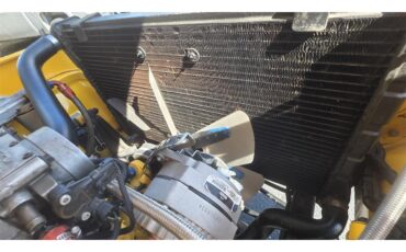 Toyota-Land-cruiser-fj40-1967-Yellow-Black-51