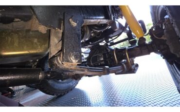 Toyota-Land-cruiser-fj40-1967-Yellow-Black-68