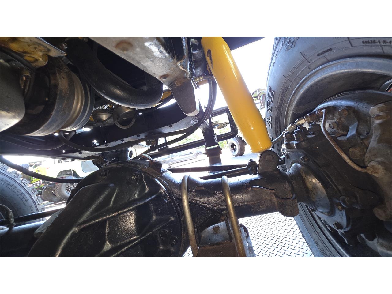 Toyota-Land-cruiser-fj40-1967-Yellow-Black-69