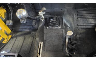 Toyota-Land-cruiser-fj40-1967-Yellow-Black-79