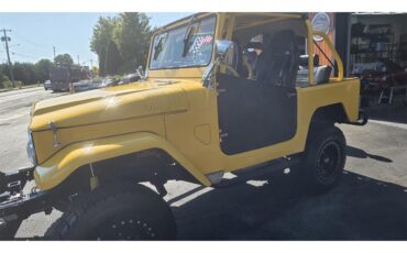 Toyota-Land-cruiser-fj40-1967-Yellow-Black-86