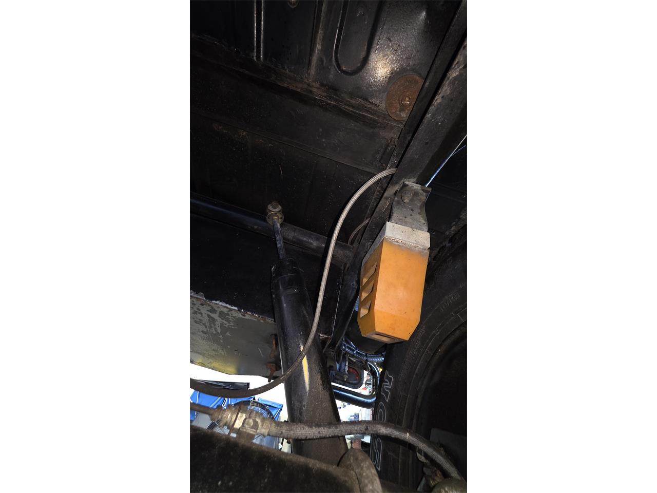 Toyota-Land-cruiser-fj40-1967-Yellow-Black-94