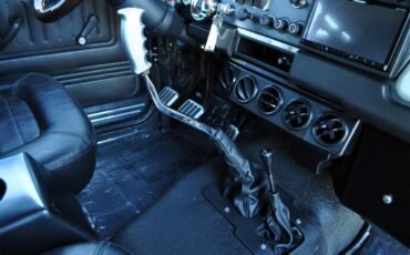 Toyota-Land-cruiser-fj40-1978-Grey-Black-30