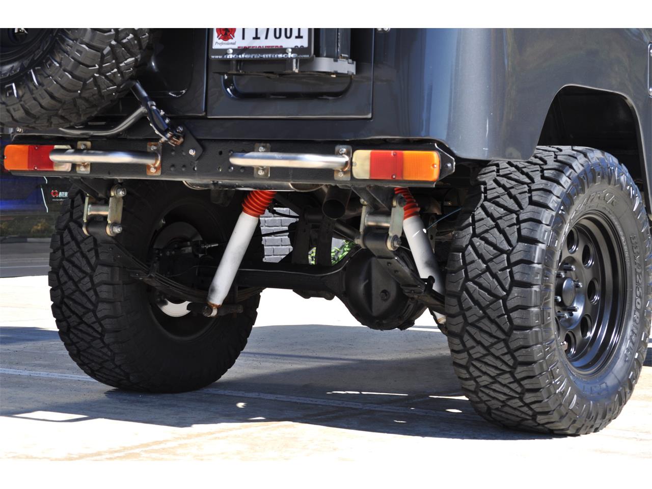 Toyota-Land-cruiser-fj40-1978-Grey-Black-39