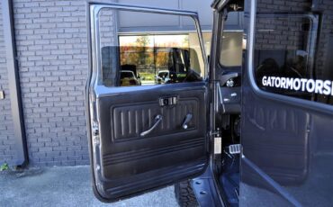 Toyota-Land-cruiser-fj40-1978-Grey-Black-5