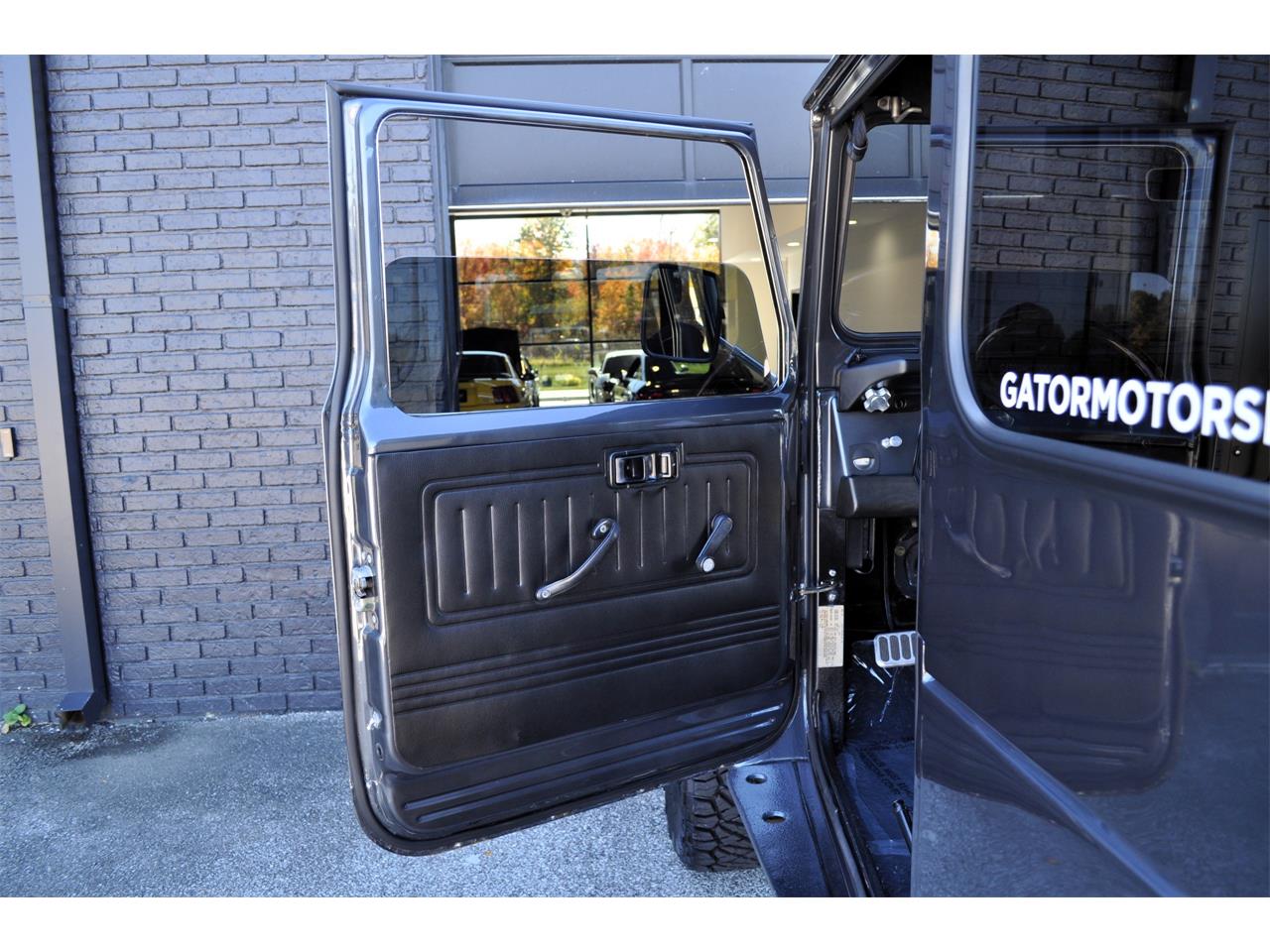 Toyota-Land-cruiser-fj40-1978-Grey-Black-5