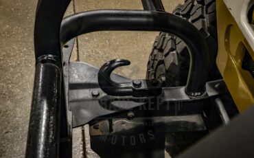 Toyota-Other-1974-BeigeTan-Black-10