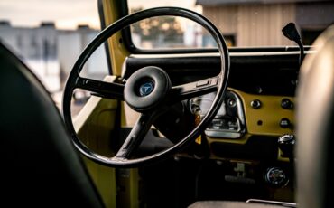 Toyota-Other-1974-BeigeTan-Black-26