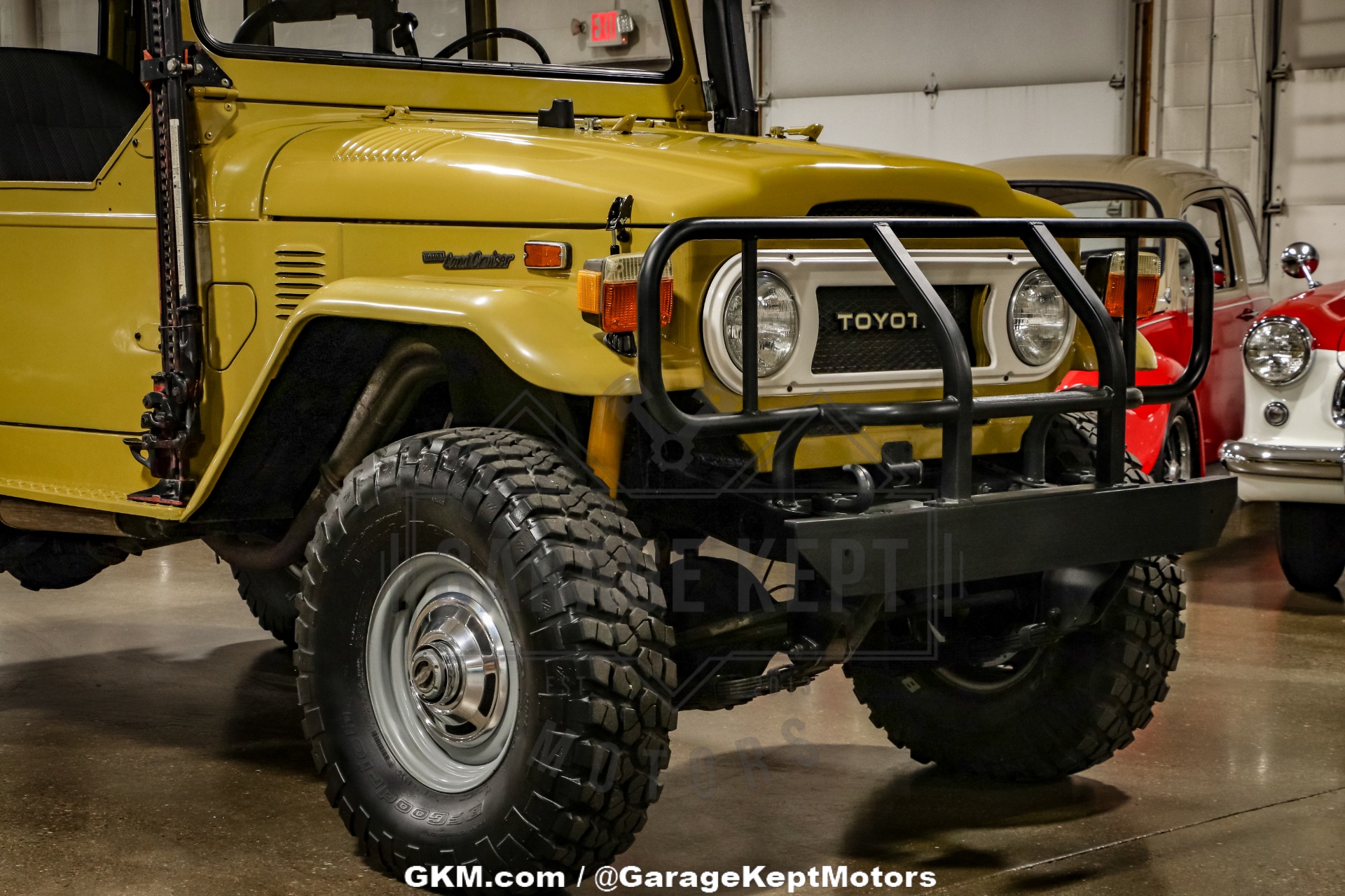 Toyota-Other-1974-BeigeTan-Black-41