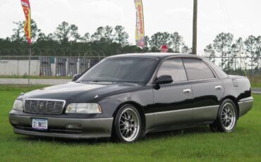 Toyota-crown-majesta-1992-black-4