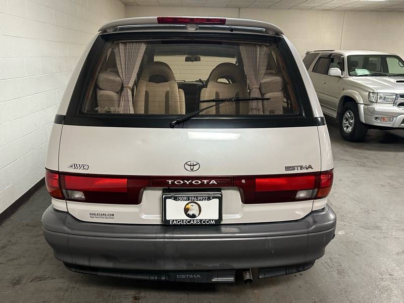 Toyota-estima-1993-36