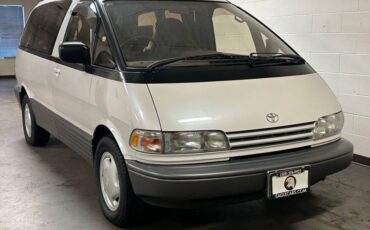 Toyota-estima-1993-54