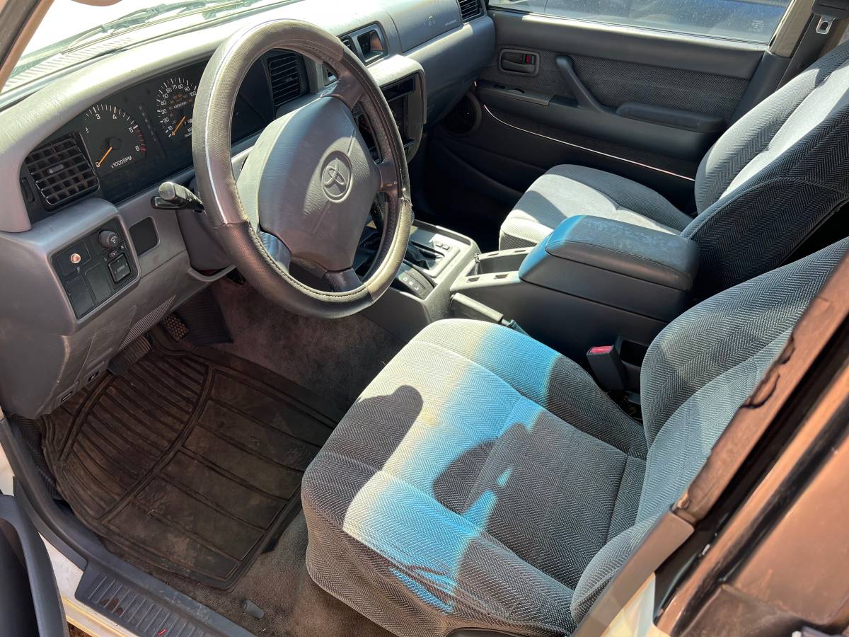 Toyota-land-cruiser-1996-white-6