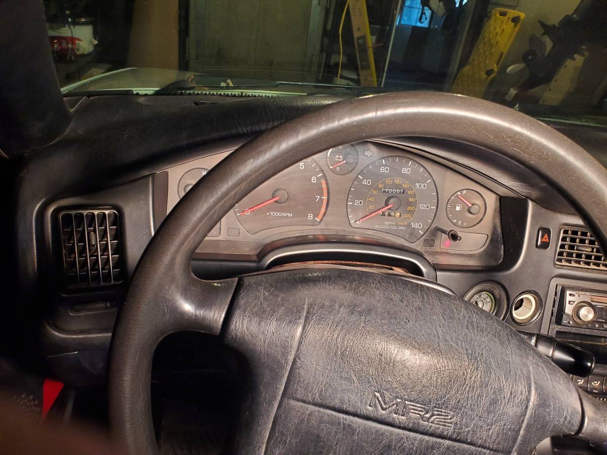 Toyota-mr2-1991-white-3