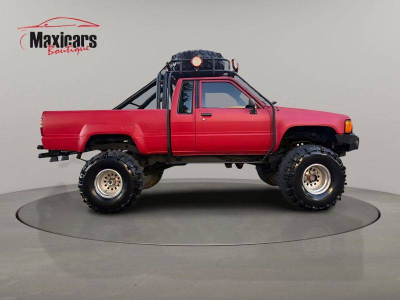 Toyota-pick-up-1986-4